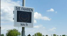 Zwei zusätzliche Geschwindigkeitsanzeigen!